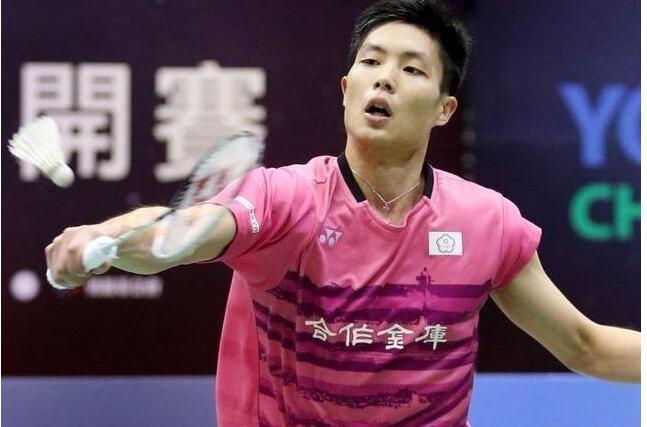 而是他對國 而是他對國