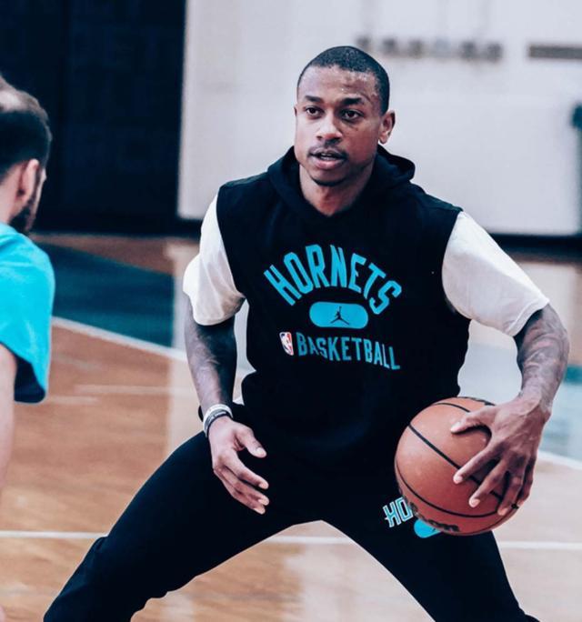 任何奖杯都 任何奖杯都